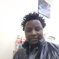 Robert Kirabira的照片