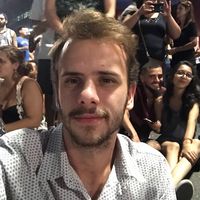 Henrique Meneses的照片