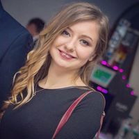 Le foto di Katya Larina