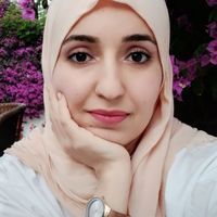 Sana Bouhechem的照片