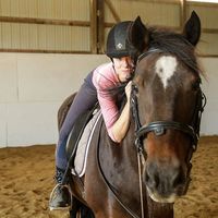 Abigail Hughes的照片