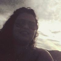 Michelle Gomes的照片