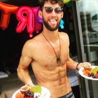 Joe yarwood的照片