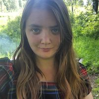 Madeleine Norman的照片