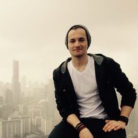 Alex Kladov的照片