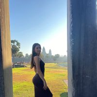 Julie Golubeva's Photo