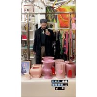 Enrike Romero's Photo