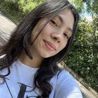 Valeria v. Guevara's Photo