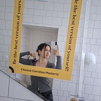 Fotos von Maryam Tpb