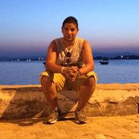 Ashraf Ayadi的照片