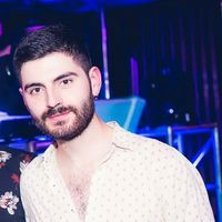 Alejandro Hernández Toro的照片