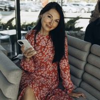 Katya Nyzova的照片