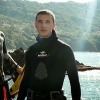 Azziz Herada's Photo