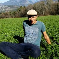 Zouhair Ennara的照片