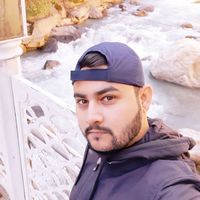 Suraj Sharma's Photo