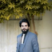 Anwaar Ul Haq Ghouri的照片