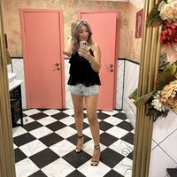 Laura  Galiyeva's Photo