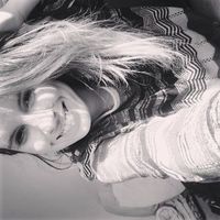 Luana Orlandi的照片