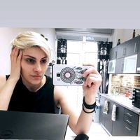 Nelly  Lacaféine的照片