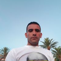 Ferhi Nacer的照片