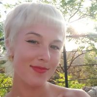 Anna-May Stockley的照片