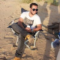 Pouria Mohajer的照片