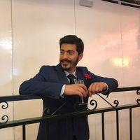 Berat Deredam的照片