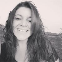 Andréia Simoni's Photo