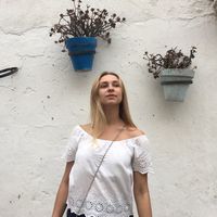 Anna Kovalchuk's Photo