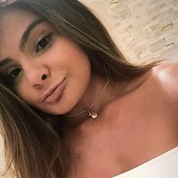 Ana Lara Resende的照片