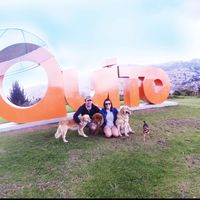 Andrea Vaca y Carlos Espinoza的照片