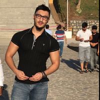 Baris Kaymak的照片