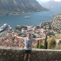 Andrey Rossiin的照片