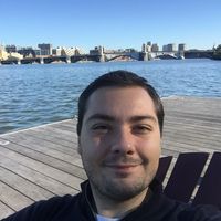 Efe Adiller的照片