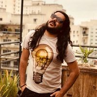 Adriano Nunes's Photo