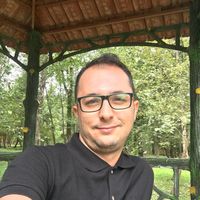 Hamidreza Akhlaghi's Photo