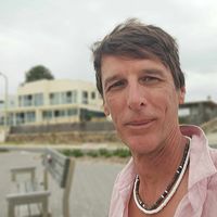 ROBERT MKULANDRA's Photo