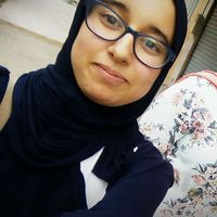 Malika Oubilla的照片