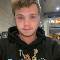 Артем  Тарасенко的照片