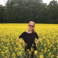 Laura Jancauska的照片