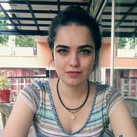 kübra özen的照片