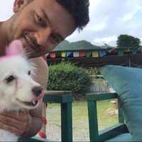 Deepak Khatri的照片