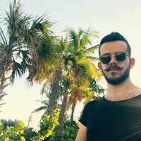 Istvan Barati的照片