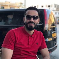 Youcef Tàbet的照片