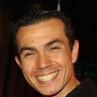 Zeke Schiavone的照片