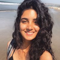 Photos de maedeh jami