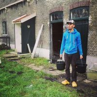 Albert Vidanya's Photo