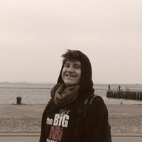 Liam Madoc Davies的照片