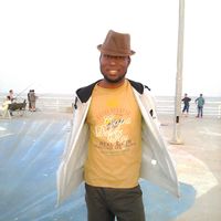 teewhy oyeyemi's Photo