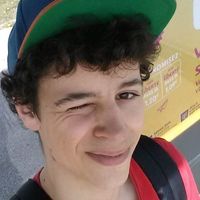 Remi Desvignes的照片